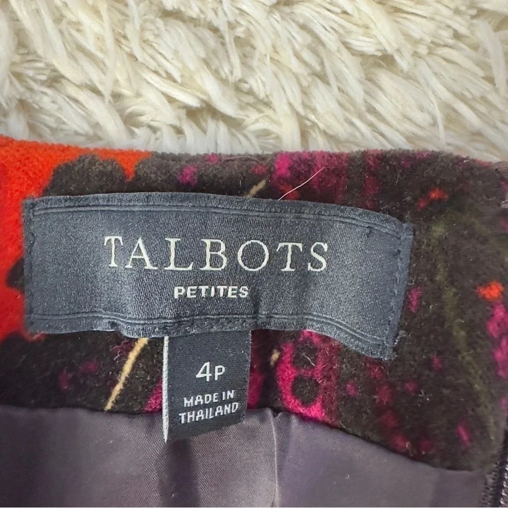 Talbots Womens Paisley Velvet Pencil skirt size 4 Petite